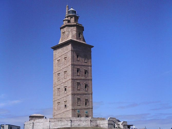 La Torre de Hércules, el Faro romano más antiguo del mundo en funcionamiento