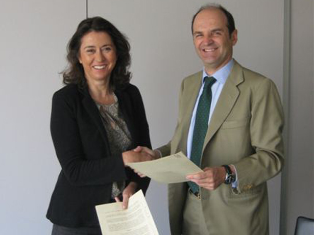 Paradores de Turismo firma un acuerdo de colaboración con la Asociación Española de Amigos de los Castillos