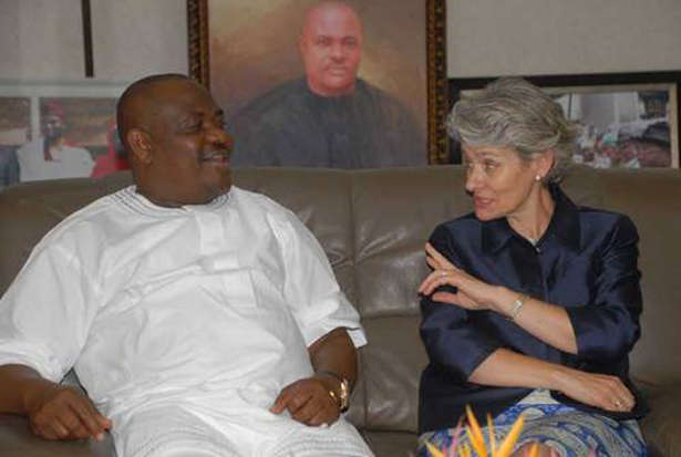 La Directora General se reúne en Nigeria con ministros que trabajan en las esferas de competencia de la UNESCO