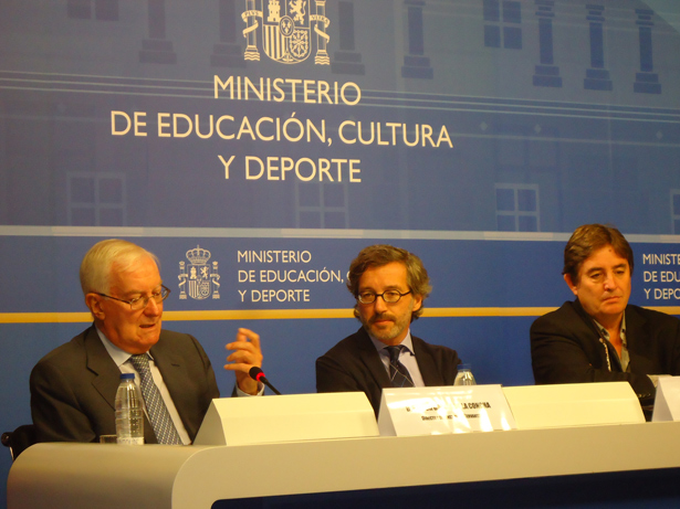 Lassalle, García de la Concha y el poeta García Montero presentan los Encuentros de Verines
