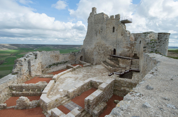 La Fundación del Patrimonio Histórico de Castilla y León recuperó siete bienes culturales en 2013