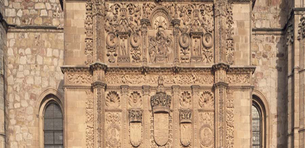 La Fundación del Patrimonio Histórico envía al comité científico el proyecto de restauración de la fachada de la Universidad de Salamanca