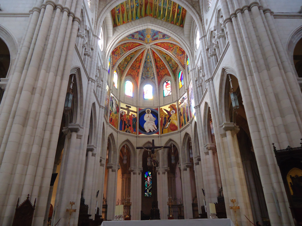 El IPCE concluye la restauración del cuadro de San Andrés de la catedral de Ávila