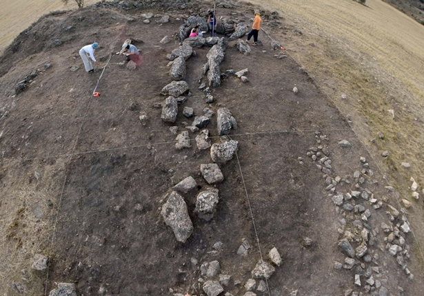 Nuevas excavaciones en el dolmen de Portillo de las Cortes
