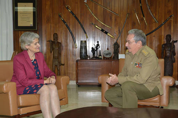 Reunión de la Directora General de la UNESCO con el Presidente de Cuba, Raúl Castro