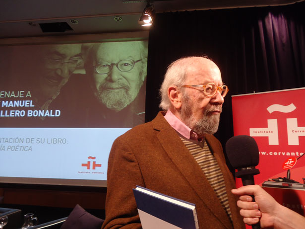 Caballero Bonald ganador de la V edición del «Premio Francisco Umbral al Libro del Año»