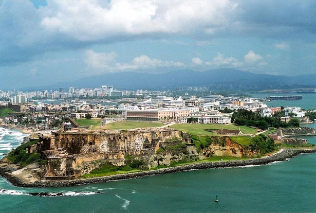 Los Reyes inauguran en Puerto Rico el VII Congreso de la Lengua Española