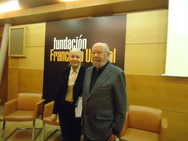 Caballero Bonald recoge el Premio Francisco Umbral al Libro del Año 2015