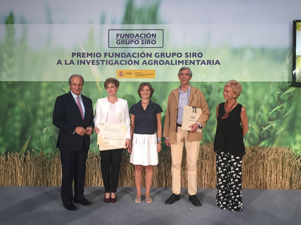García Tejerina preside la ceremonia de entrega del Premio Fundación Grupo Siro a la Investigación Agroalimentaria