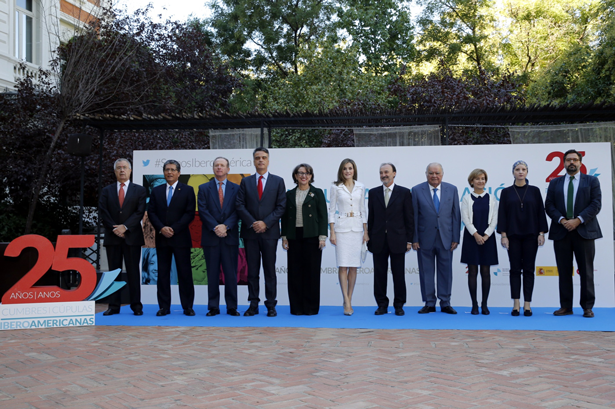 La Reina Letizia asistió al Seminario “Una nueva cooperación iberoamericana”