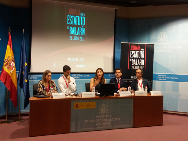 El Ministerio de Educación, Cultura y Deporte de España celebra una jornada de debate para elaborar un futuro Estatuto del Bailarín