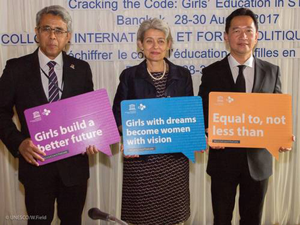 La Directora General de la UNESCO inaugura el coloquio internacional ‘Descifrar las claves’ para acabar con las desigualdades de género en materia de STEM