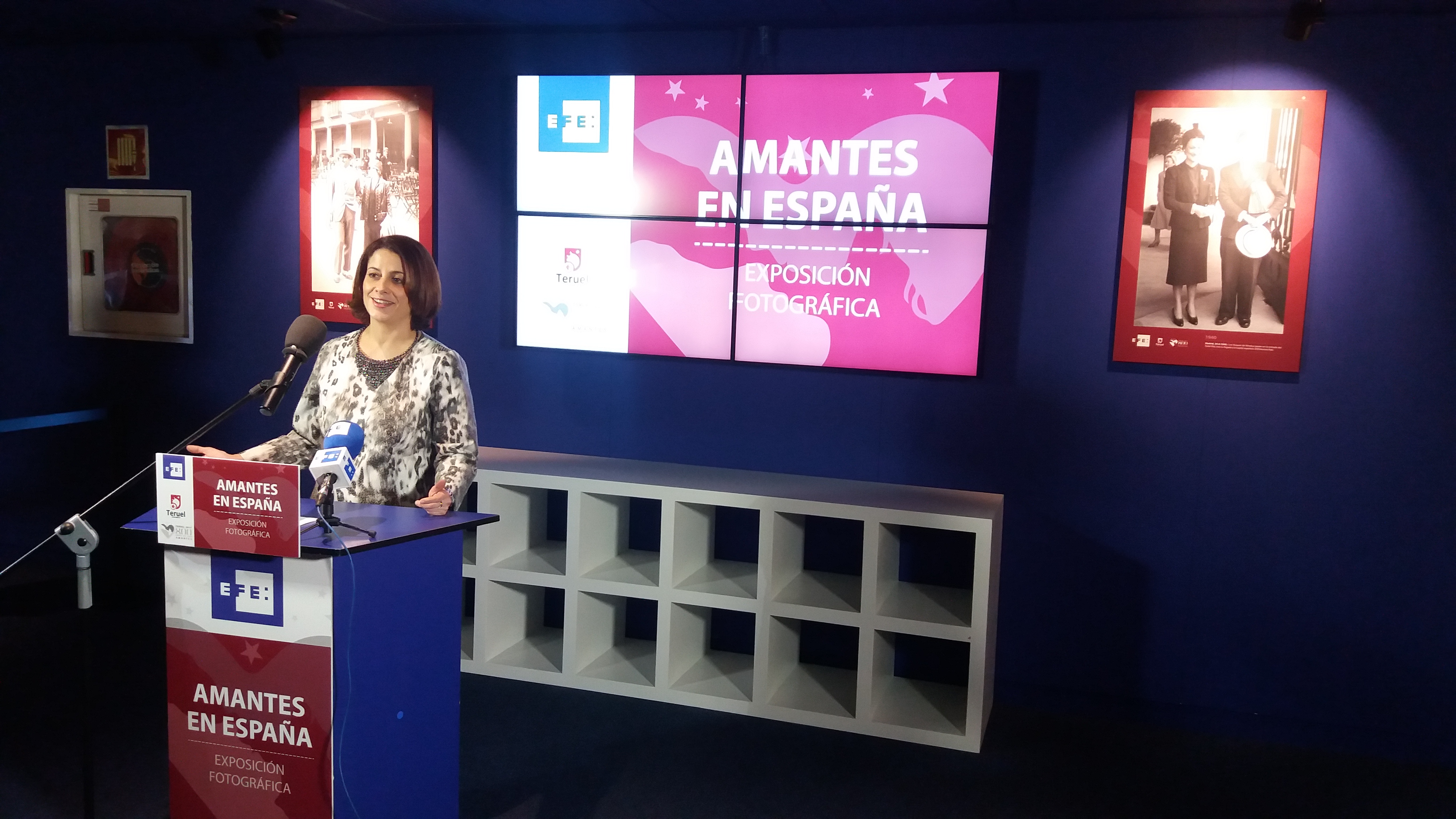 La alcaldesa de Teruel presenta en la Agencia EFE la exposición de fotografía “Amantes de España”