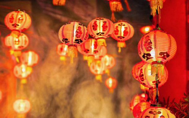 Faroles y petardos: Un filósofo chino recuerda el Año Nuevo