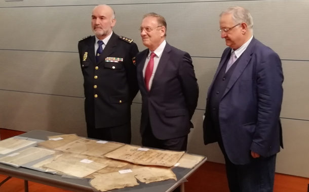 Cultura y Policía Nacional recuperan el único ejemplar medieval del Livro da Montaria, obra clave de la literatura medieval portuguesa