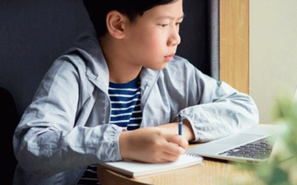 La UNESCO observa que surgen alarmantes brechas digitales en el aprendizaje a distancia