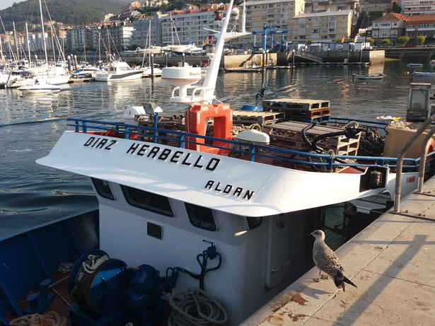 Barco de pesca español. Foto: © patrimonioactual.com