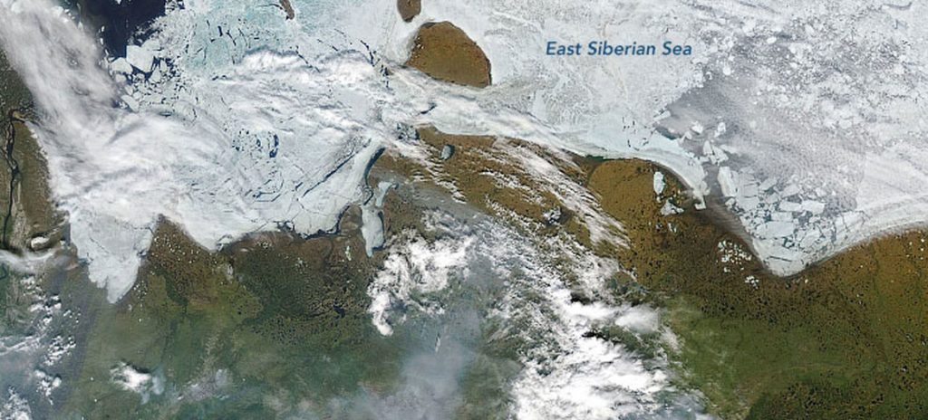 Un calor excepcional y prolongado en Siberia está provocando incendios devastadores en el Ártico