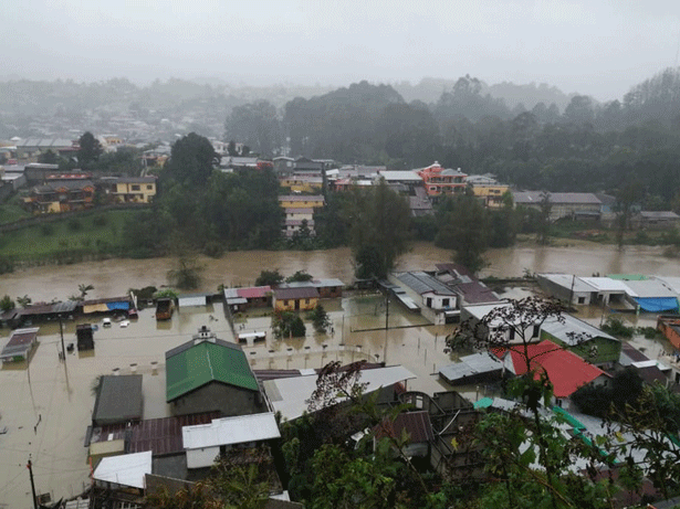 Daños causados por los huracanes Eta e Iota en la ciudad guatemalteca de San Pedro Carcha. Foto: Emiliano Tux Chub