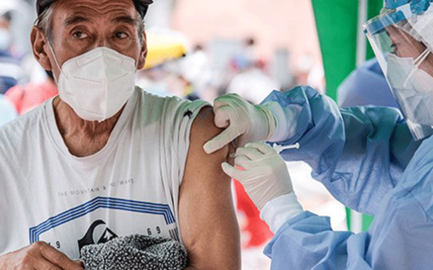 La UNESCO pide que las vacunas contra la COVID-19 se consideren un bien público mundial