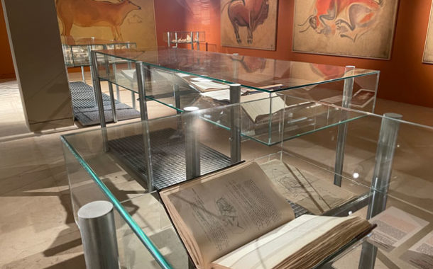 El Museo de Altamira recibe la muestra que homenajea a la primera exposición en el mundo dedicada al arte rupestre