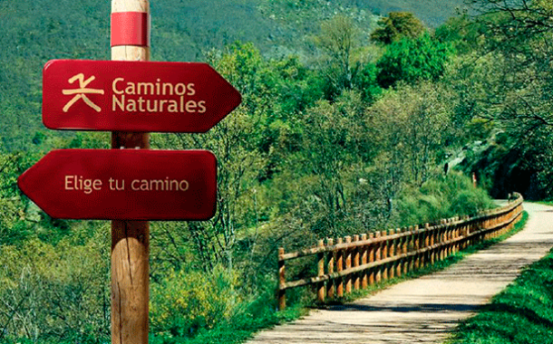 Planas subraya que la red de Caminos Naturales de España es un elemento vertebrador del desarrollo sostenible en las zonas rurales