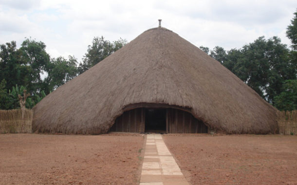 Las Tumbas de los Reyes de Buganda en Kasubi (Uganda) salen de la Lista del Patrimonio Mundial en Peligro