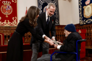 Los Reyes entregan el Premio Cervantes 2024 a Álvaro Pombo