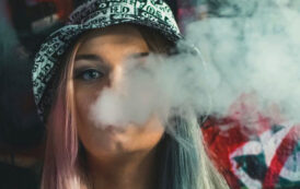 Los sabores en productos de tabaco atrapan a una nueva generación en la adicción