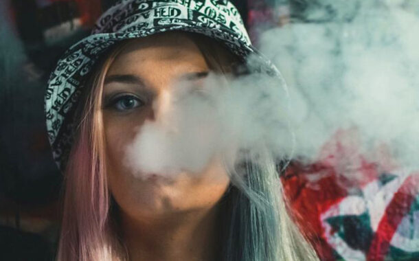 Los sabores en productos de tabaco atrapan a una nueva generación en la adicción