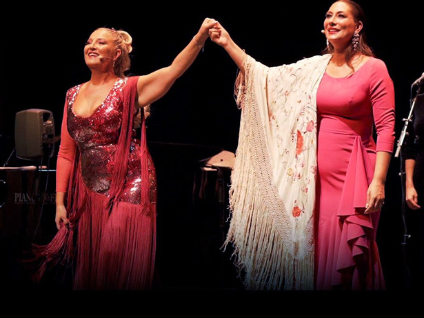 La soprano Mariola Cantarero y la cantaora Marina Heredia fusionan dos universos sonoros, el de la lírica y el del flamenco, en 'Mar de cantes' en el Teatro de la Zarzuela