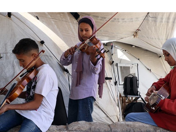 Canciones de esperanza surgen de las ruinas de Gaza