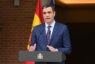 Pedro Sánchez, presidente del DESGOBIERNO de España, el trilero que engaña hasta a su propio partido, le aplauden y le jalean todos los corruptos, corruptas y corruptes