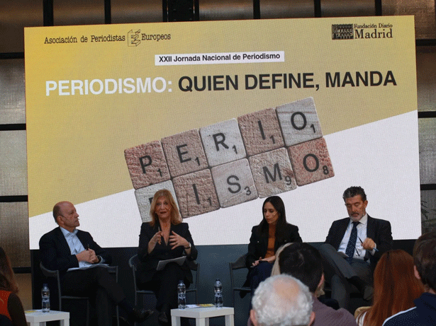 Los integrantes de la La primera mesa, titulada “¿Somos todos periodistas? ¿Quién lo define”. Foto: © patrimonioactual.com